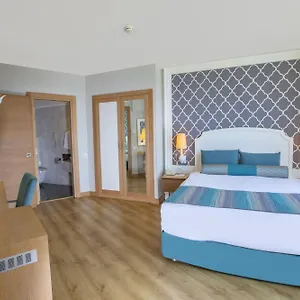 Connecting Family Room